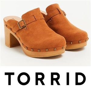 TORRID MULE CLOG - FAUX SUEDE COGNAC